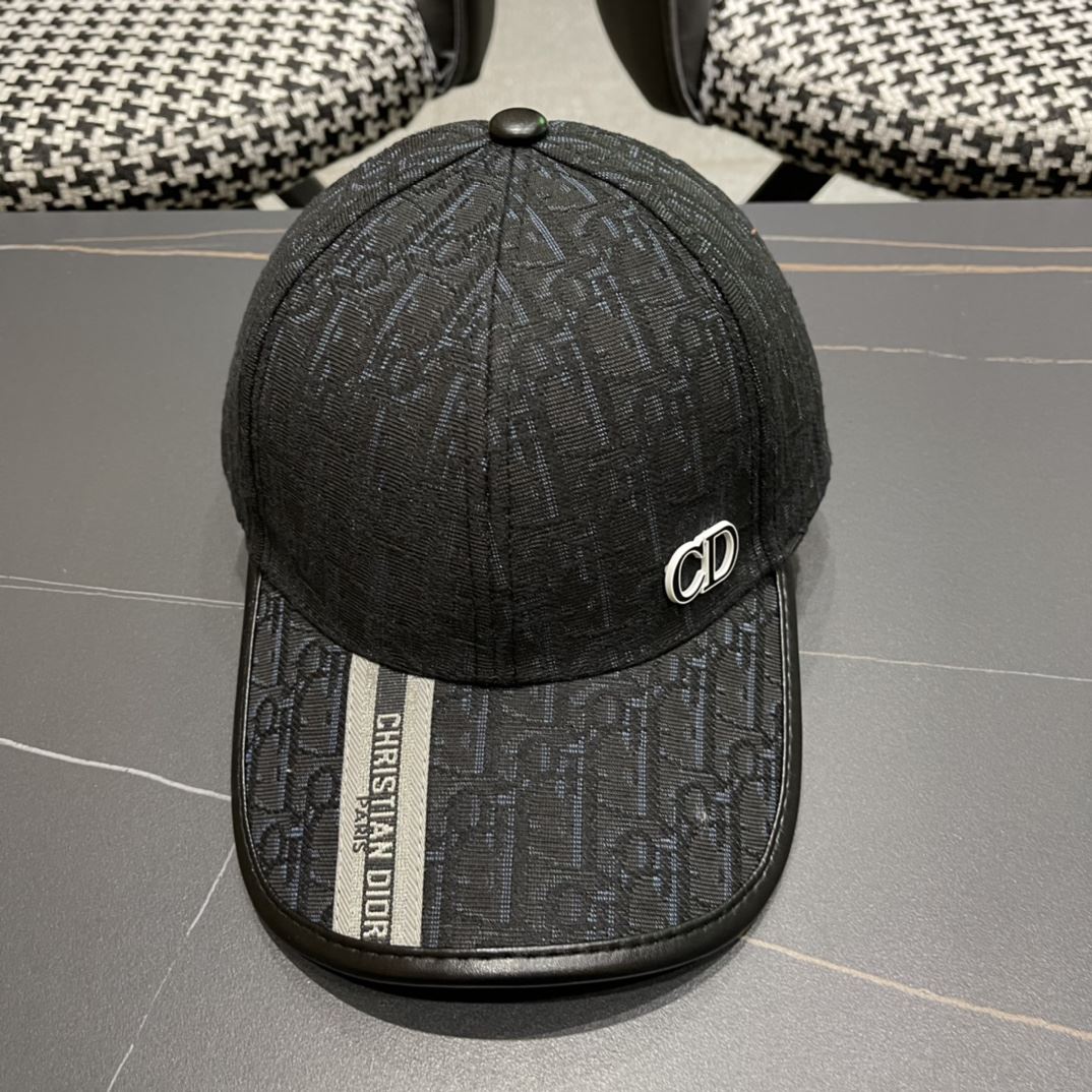 Christian Dior Caps